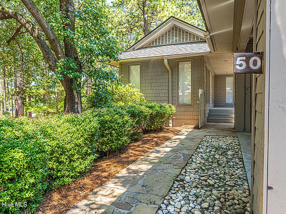 2nd image of 285 Sugar Gum Lane Unit 50