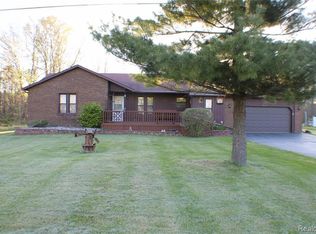 9438 Linden Rd, Swartz Creek, MI 48473