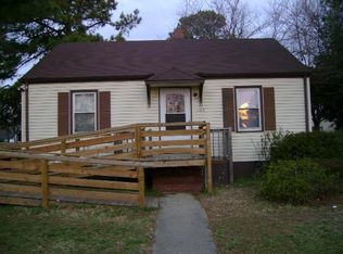 105 Cherry Acres Dr, Hampton, VA 23669