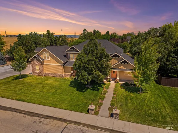 4832 S Nickel Creek Ave, Meridian, ID 83642