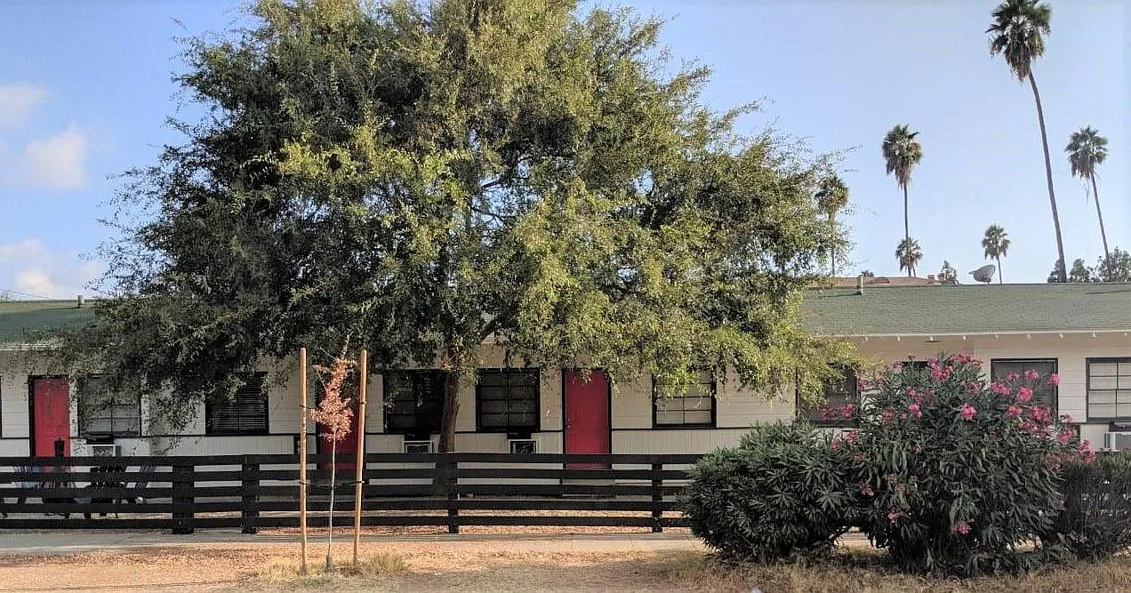 1 bed, 500 sqft, $1,950 — Photo 2