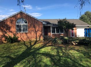 33 Lititz Run Rd, Lititz, PA 17543