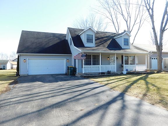 2nd image of 1746 Holiday Dr