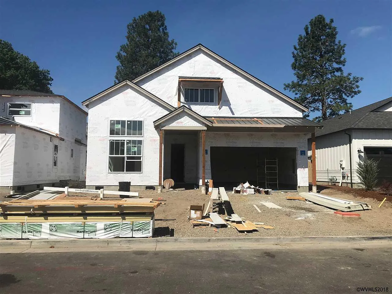 1132 SW Sylvia St photo 1