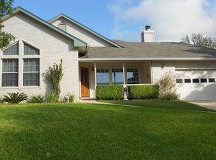 1416 Degrasse Dr, Kerrville, TX 78028