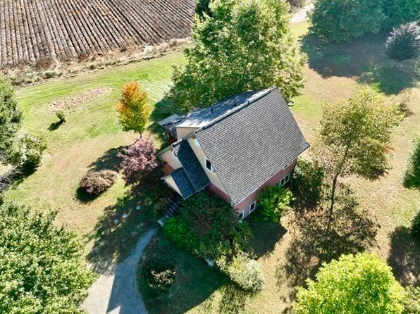 148 East St, Hadley, MA 01035