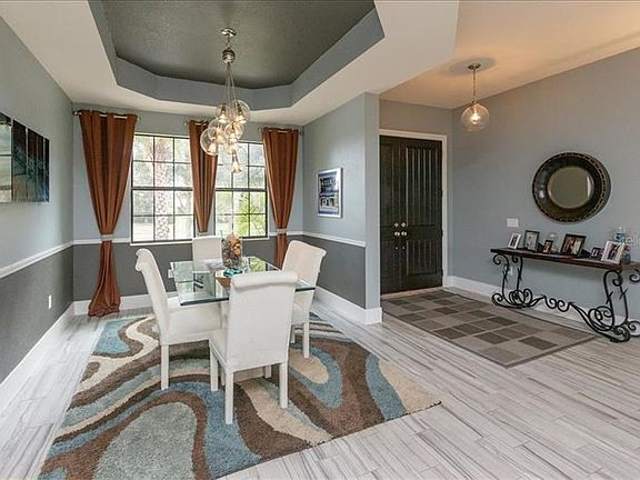 4th image of 9838 Hatton Cir