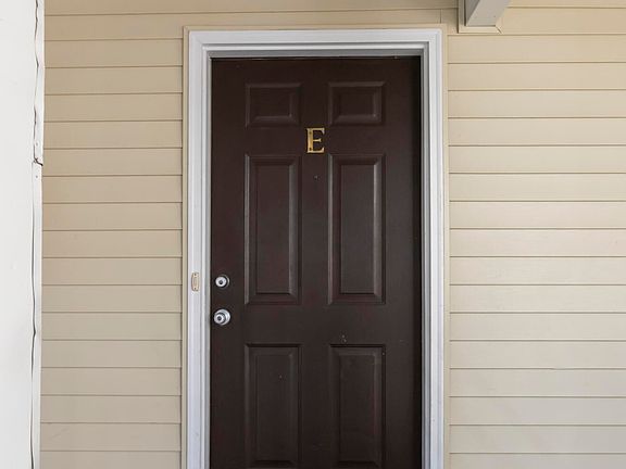 2nd image of 3005 Mulberry Lane #E