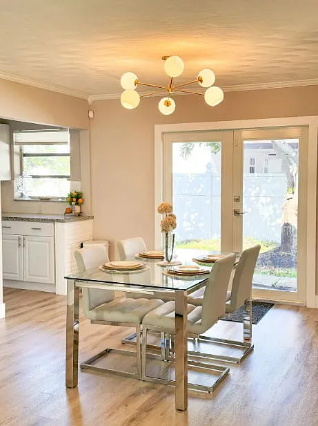 3 bed, 2.0 bath, 1300 sqft, $3,500 — Photo 3