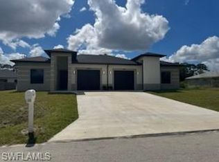 4829 29th St SW, Lehigh Acres, FL 33973