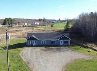 61 Harvest Dr, Orrington, ME 04474