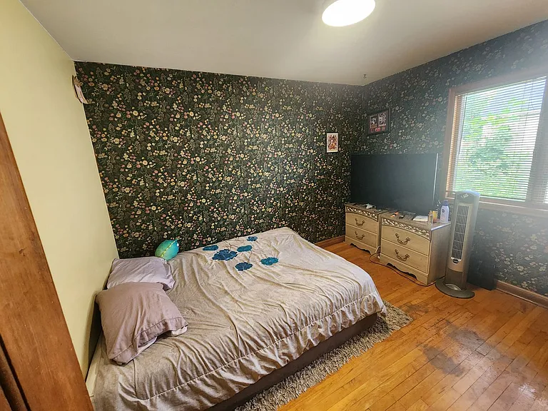 7544 Garfield Ave S — Photo 18