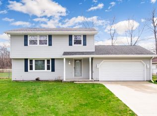17440 Fleetwood Ln, South Bend, IN 46635