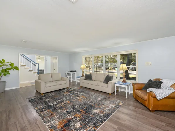 576 Pocahontas Dr, Fort Walton Beach, FL 32547