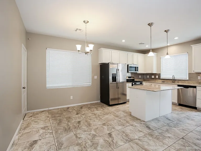 7369 Puddle Duck St — Photo 6