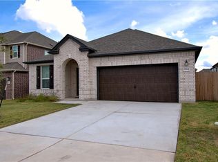 1824 Tigs Trl, Leander, TX 78641