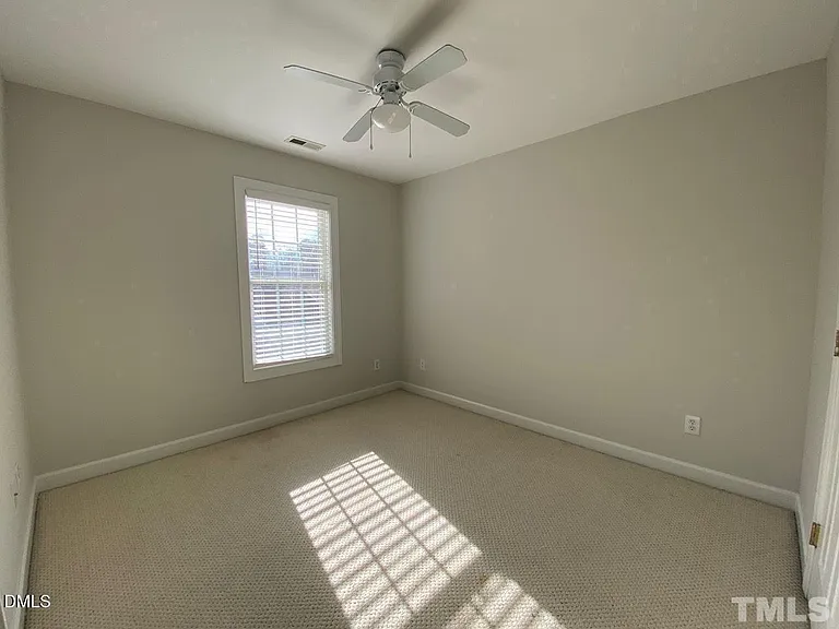 2725 Sterling Park Dr — Photo 14