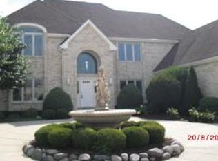 9005 Middleton Rd, Darien, IL 60561