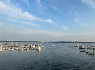9 The Crows Nest, Port Washington, NY 11050