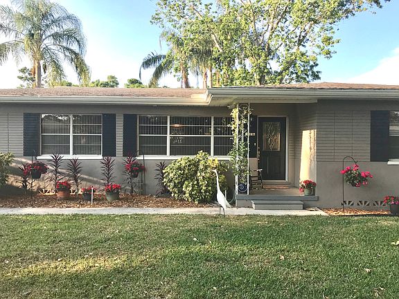 3rd image of 1536 Tangerine St