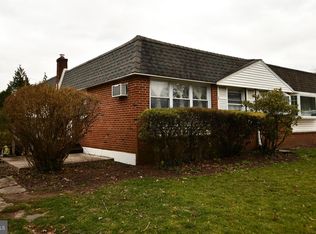 2 W Johnson Hwy, Norristown, PA 19401