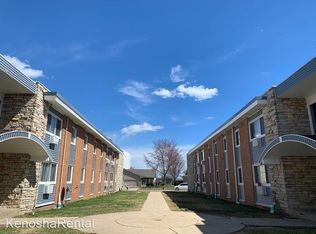 5912 50th Ave #5, Kenosha, WI 53144