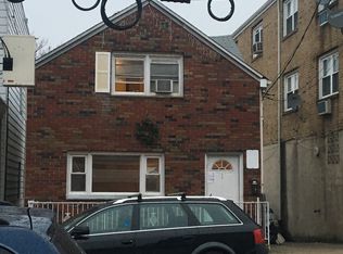 114 68th St, Guttenberg, NJ 07093