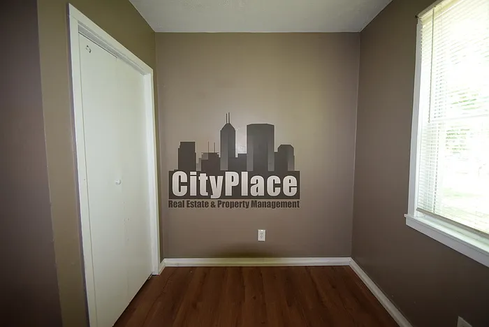 1458 W Congress Ave — Photo 10