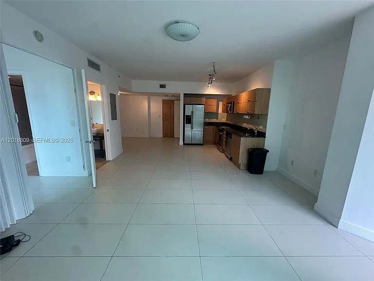 350 S Miami Ave #2008 — Photo 3