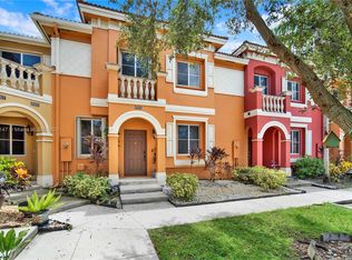 8902 SW 19th St, Miramar, FL 33025