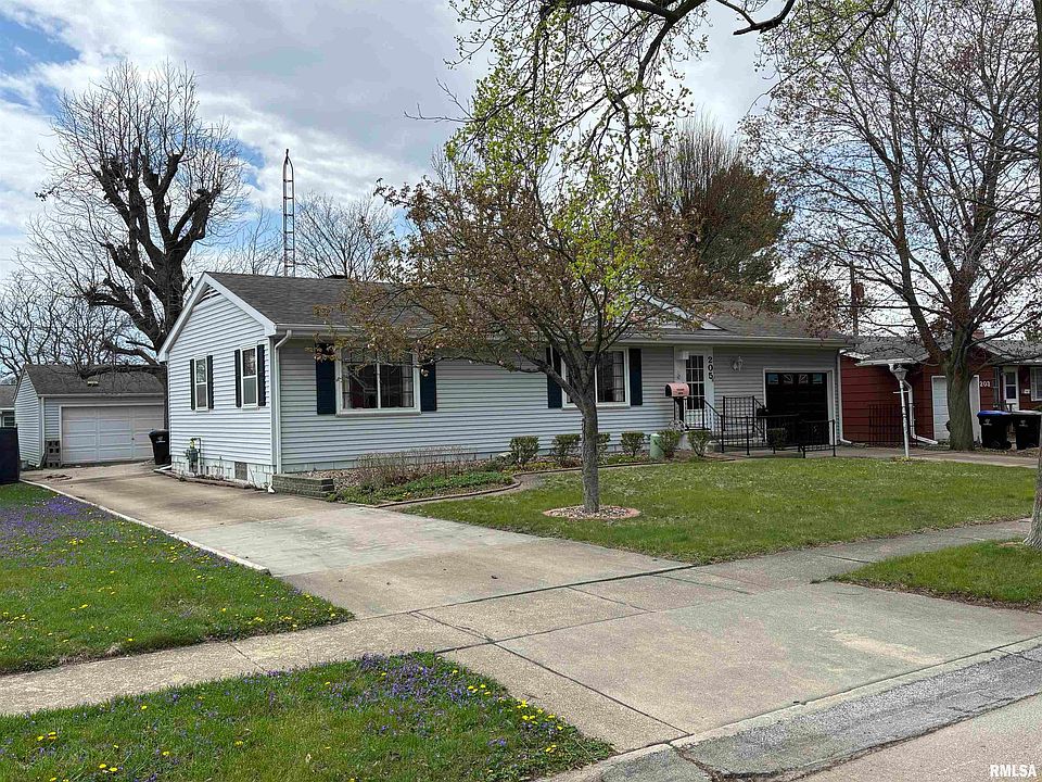 1st image of 205 Sherwood Way