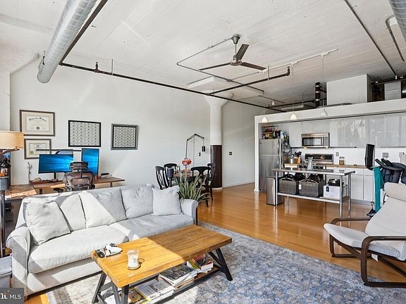 2nd image of 1714 Memphis St APT 113