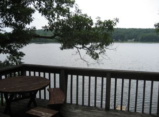 73 Cubles Dr, Brimfield, MA 01010