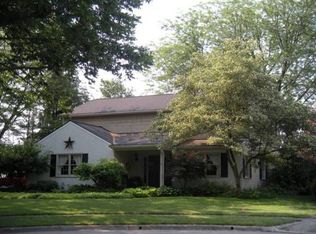 819 Ashler Ct, Columbus, OH 43235