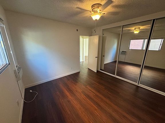 3rd image of 2318 Duane St #1