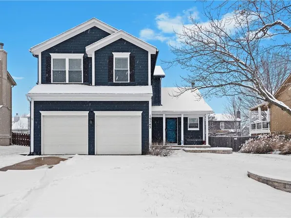 16542 W 154th St, Olathe, KS 66062