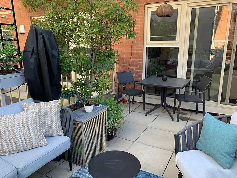 1464 Harvard St NW #6 — Photo 24