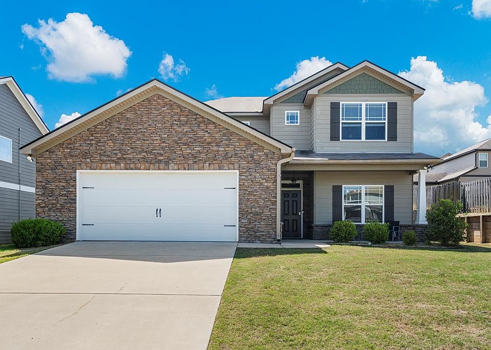 1st image of 9718 Hollow Pine Dr