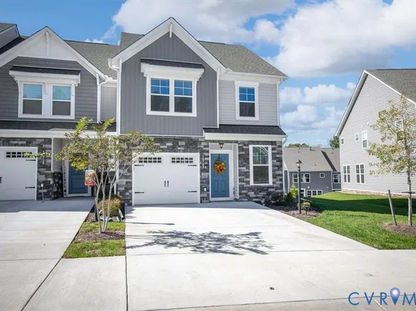 18743 Palisades Rdg, Moseley, VA 23120