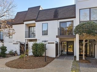 156 Beaufort Ct, Morehead City, NC 28557