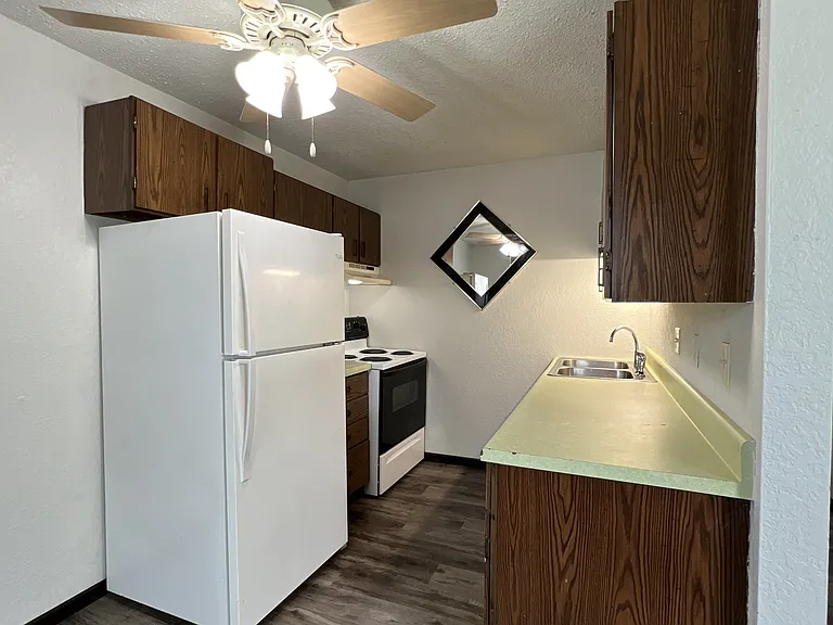 2900 Autumn Dr #103 — Photo 6