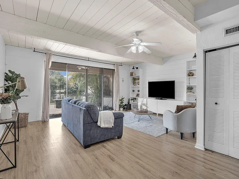 740 E Coco Plum Cir #3 — Photo 9