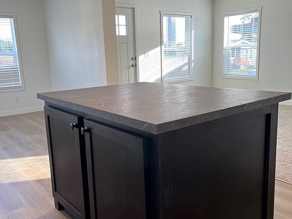 3rd image of 405 S Main St #9