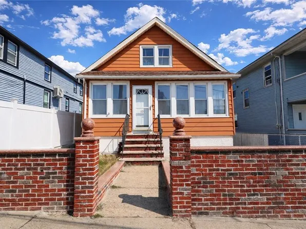 101 Smith Pl, Staten Island, NY 10302
