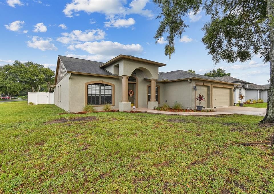 1st image of 9802 La Vonda St