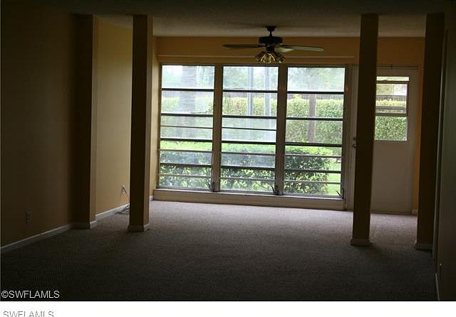 2nd image of 118 Palm Dr APT 7