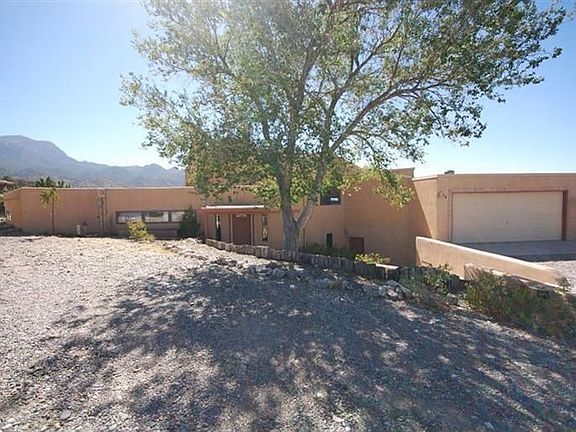 3rd image of 54 Sandia Ln