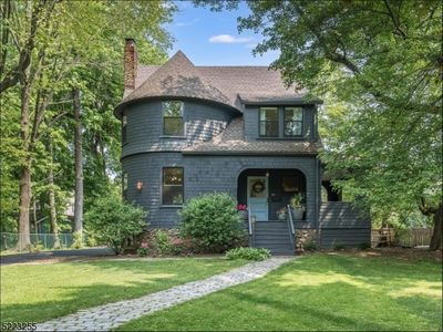 47 Oakwood Ave, Montclair, NJ, 07043