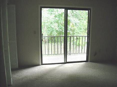 4th image of 15 Florida Park Dr #4