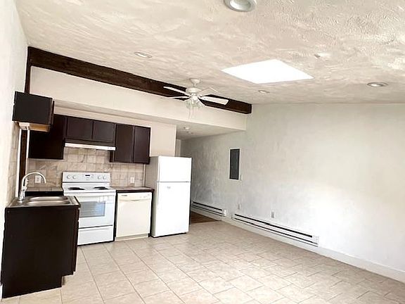 5th image of 412 Burch St #G